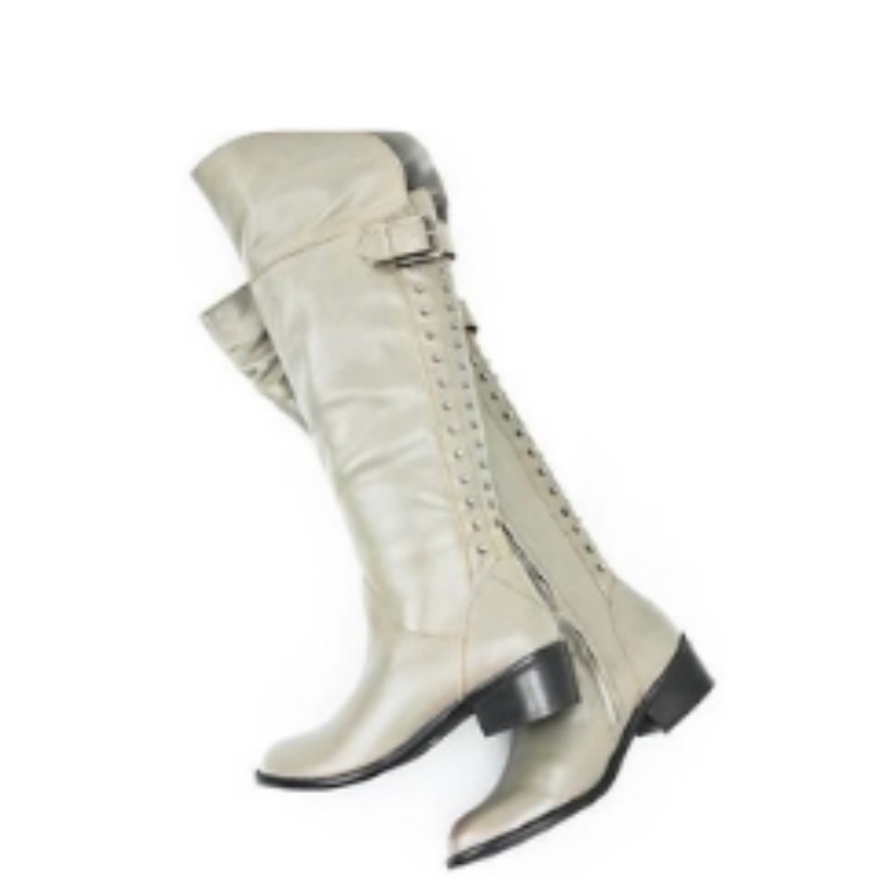 Women’s shoes